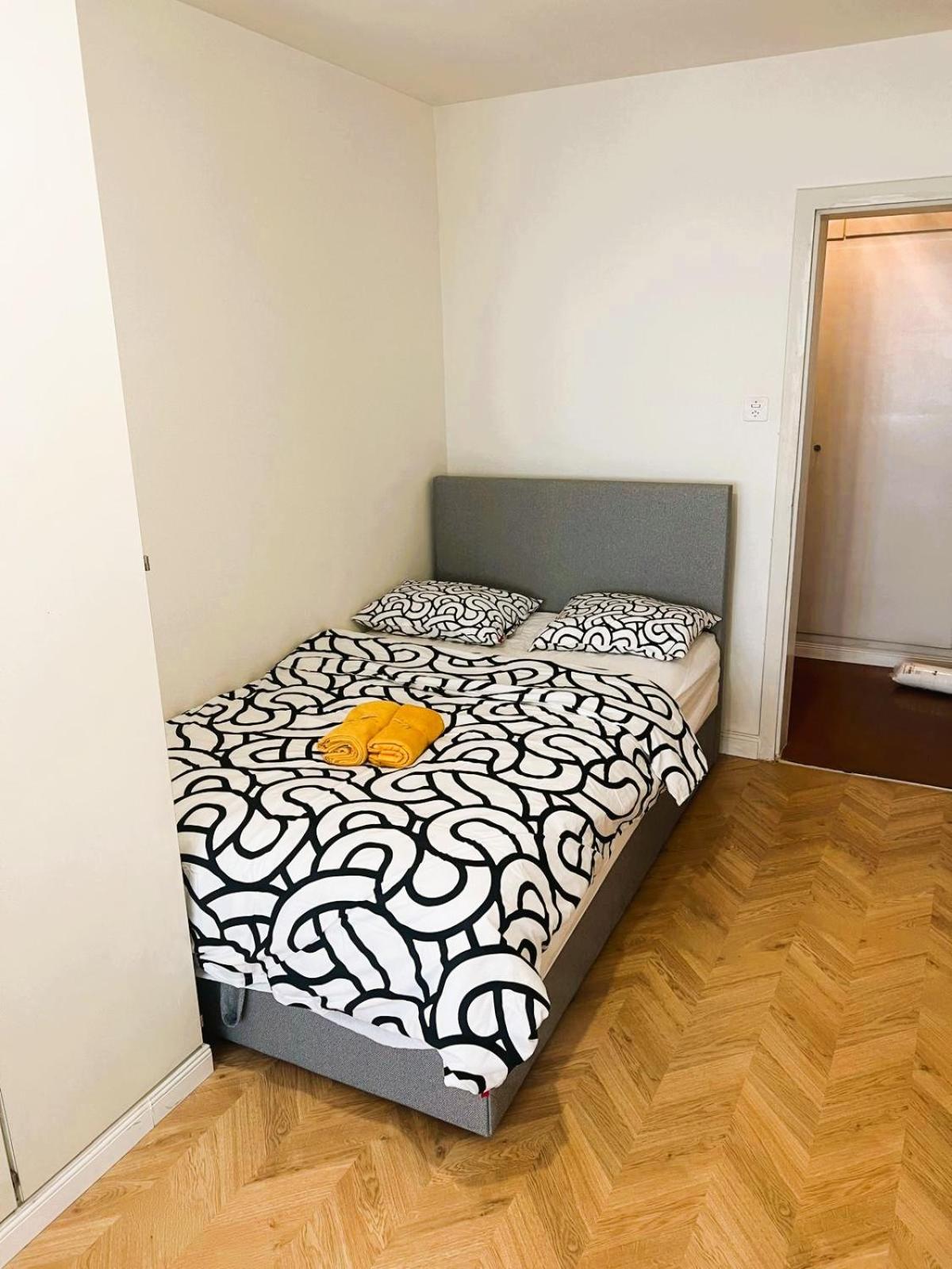 3 Old Town Flat, Munster - Self Checkin - New Apartamento Zurique